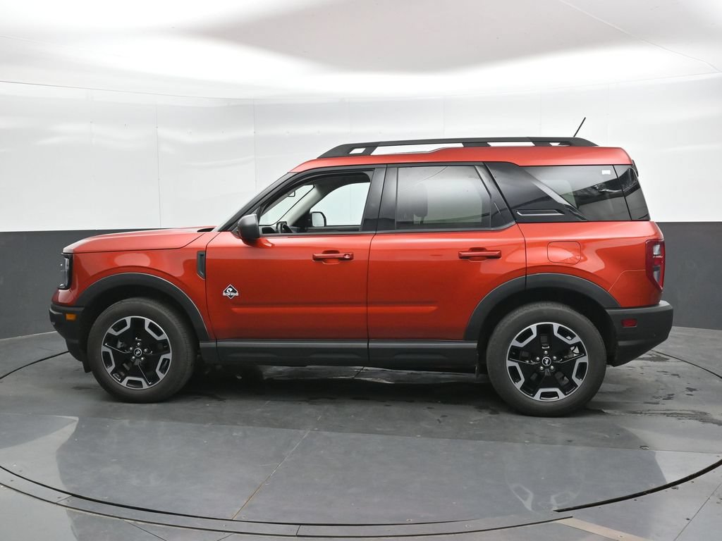 Used 2023 Ford Bronco Sport Outer Banks w/ Tech Package AWD/4WD image 9