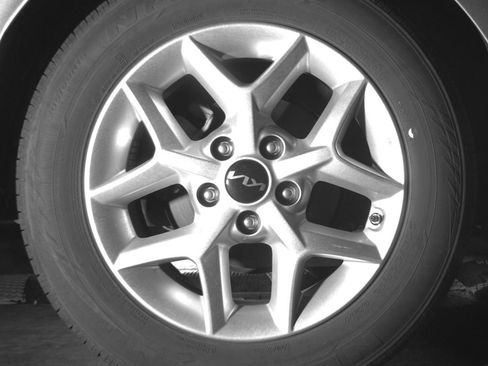 Used 2025 Kia Soul LX w/ LX Technology Package FWD image 12