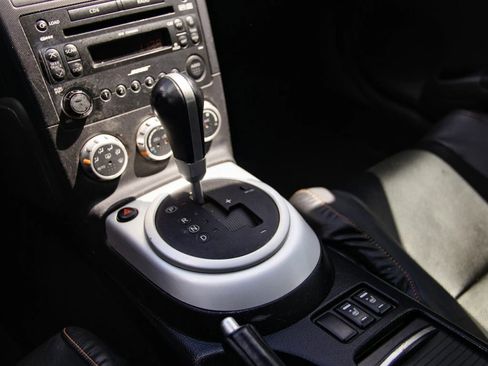 Used 2007 Nissan 350Z Grand Touring w/ Cargo Convenience Pkg RWD image 31