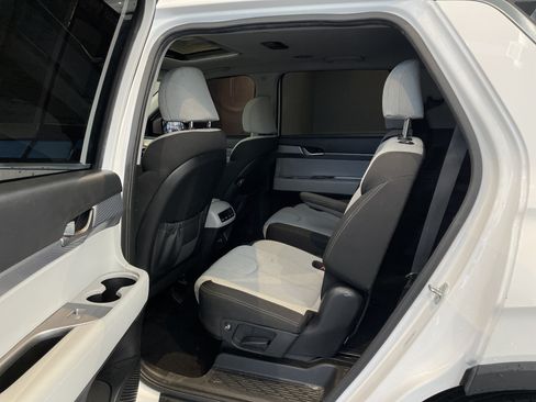 Used 2021 Hyundai Palisade SEL FWD image 34