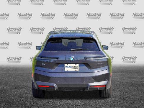 Used 2024 BMW iX xDrive50 w/ Sport Package AWD/4WD image 7
