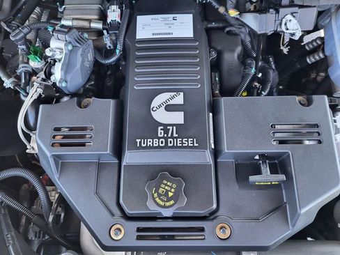 Certified 2024 RAM 2500 Big Horn AWD/4WD image 25