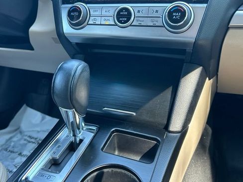 Used 2016 Subaru Outback 2.5i Limited AWD/4WD image 68