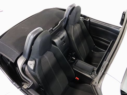 Used 2017 FIAT 124 Spider Classica image 16