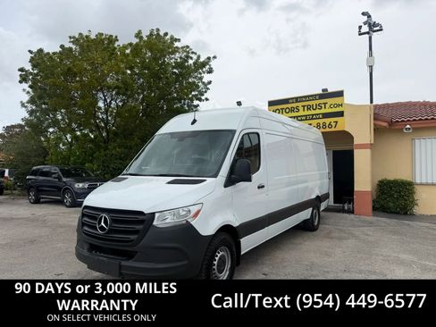 Used 2019 Mercedes-Benz Sprinter 170 w/ Driver Convenience Package image 1