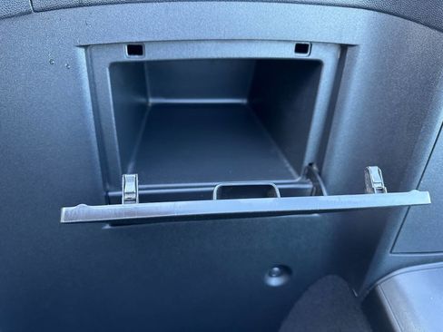 Used 2006 MAZDA MX-5 Miata Sport image 18