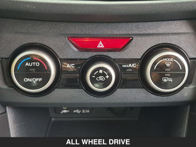 Used 2023 Subaru Crosstrek 2.0i Premium AWD/4WD image 23