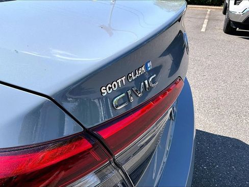 Used 2024 Honda Civic Sport image 24