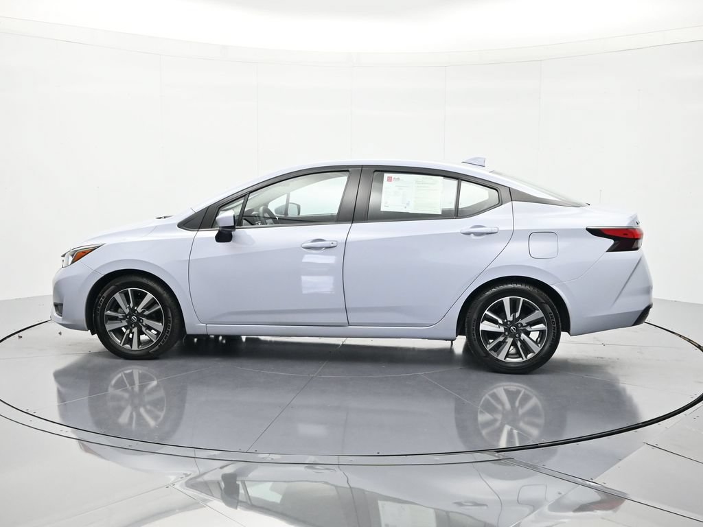 Used 2024 Nissan Versa SV FWD image 8