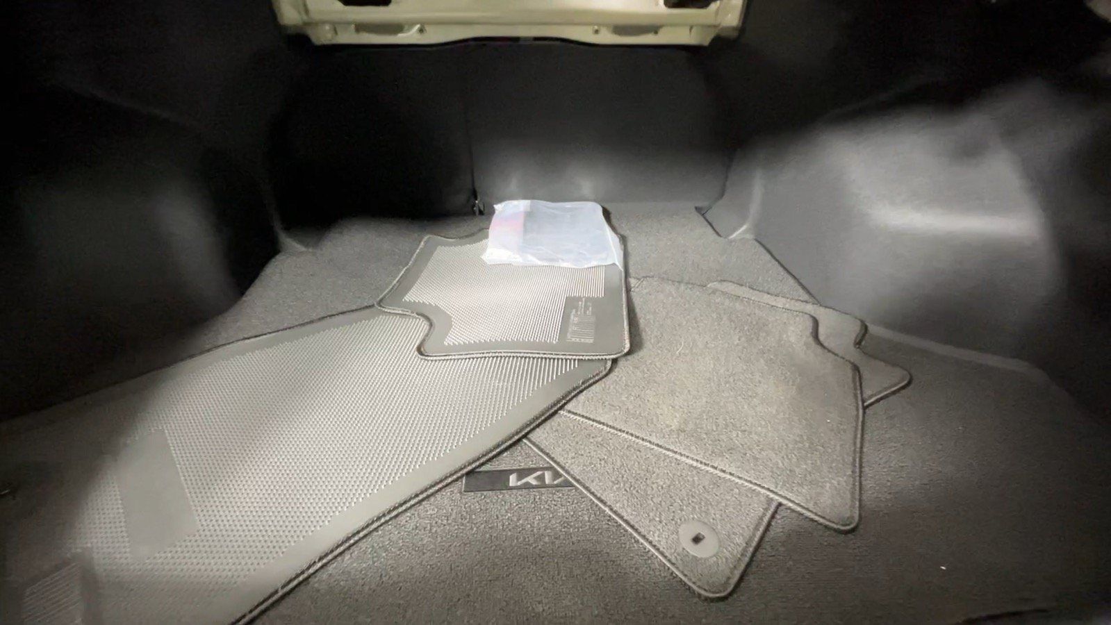 Used 2025 Kia K4 EX FWD image 23