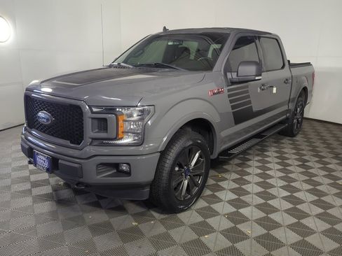 Used 2018 Ford F150 XLT w/ Equipment Group 302A Luxury image 9