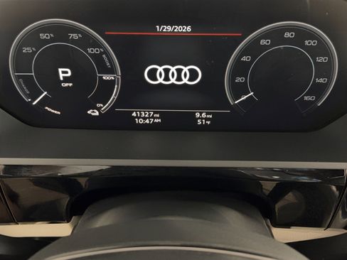 Used 2022 Audi e-tron Premium image 26
