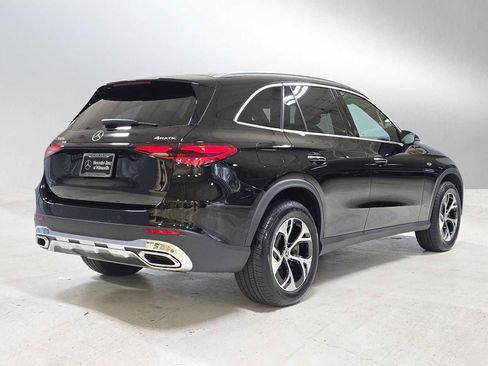 Certified 2025 Mercedes-Benz GLC 350e 4MATIC image 3