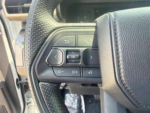 Used 2025 Toyota Tacoma SR5 RWD image 29