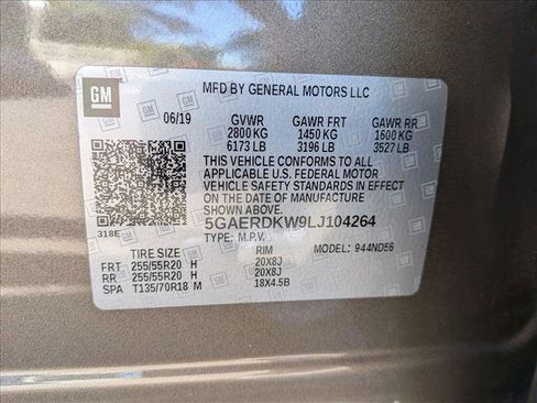 Used 2020 Buick Enclave Avenir w/ Avenir Technology Package image 25