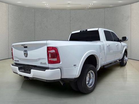 Used 2021 RAM 3500 Laramie AWD/4WD image 4
