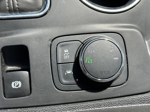 Used 2019 Chevrolet Traverse Premier w/ Redline Edition image 14