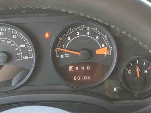Used 2015 Jeep Patriot High Altitude FWD image 29