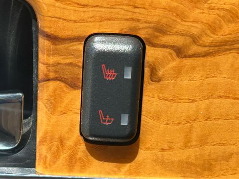 Used 2015 Lincoln MKX FWD w/ Equipment Group 102A image 14