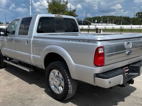 Used 2014 Ford F250 Platinum w/ FX4 Off-Road Package AWD/4WD image 3