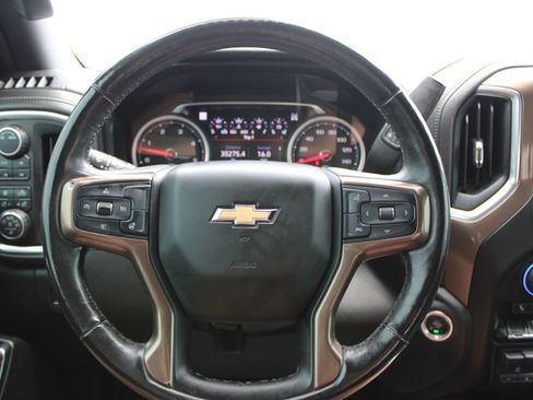 Used 2020 Chevrolet Silverado 2500 High Country w/ Z71 Off-Road Package AWD/4WD image 40