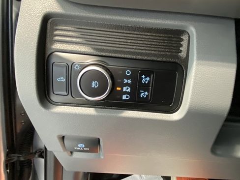 Used 2024 Ford F250 XLT w/ FX4 Off-Road Package image 35