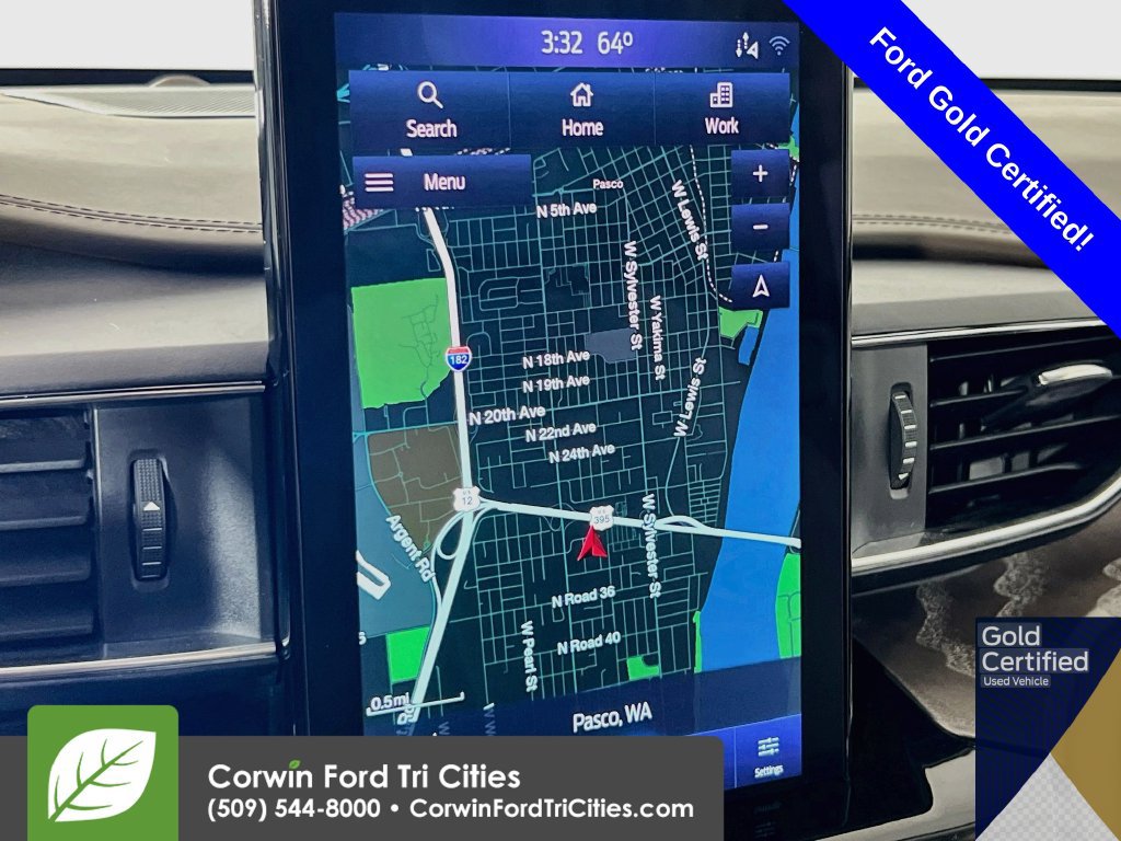 Used 2021 Ford Explorer Platinum w/ Premium Technology Package AWD/4WD image 21