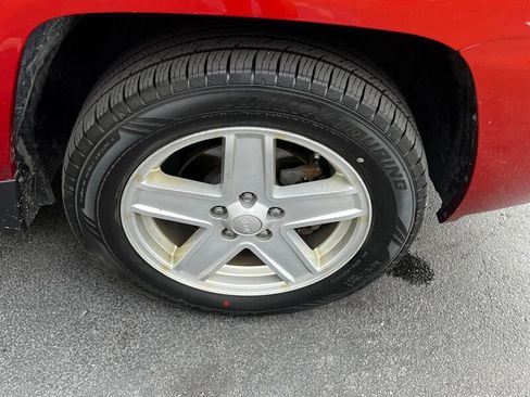 Used 2008 Jeep Compass Sport AWD/4WD image 10