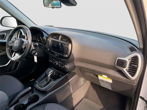 New 2025 Kia Soul LX image 26