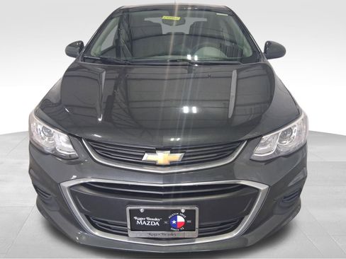 Used 2020 Chevrolet Sonic LT FWD image 2