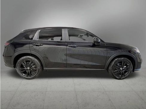 New 2026 Honda HR-V Sport image 8
