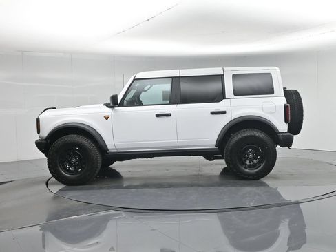 New 2026 Ford Bronco Badlands AWD/4WD image 30