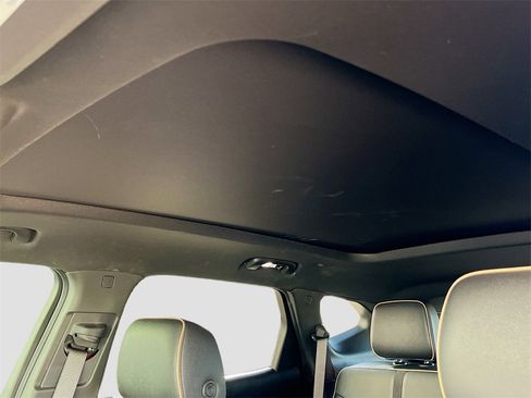 Used 2024 Chevrolet Blazer Premier w/ Driver Confidence II Package image 23