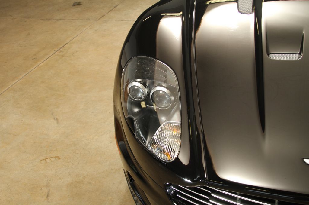 Used 2009 Aston Martin DBS Coupe RWD image 26