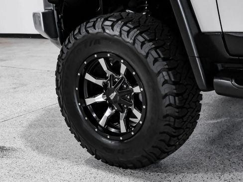 Used 2014 Toyota FJ Cruiser 4WD w/ Upgrade Package image 45