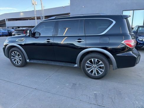 Used 2018 Nissan Armada SL w/ Moonroof Package image 2