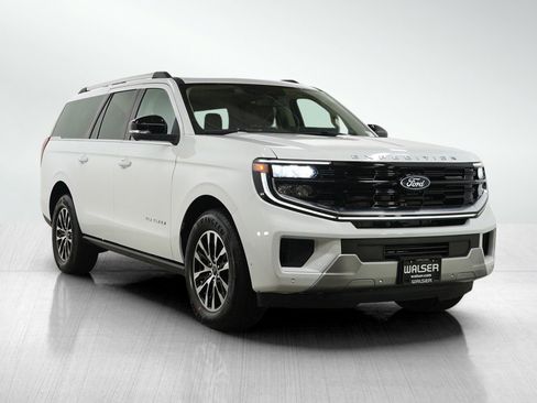 Used 2025 Ford Expedition Max Platinum AWD/4WD image 8