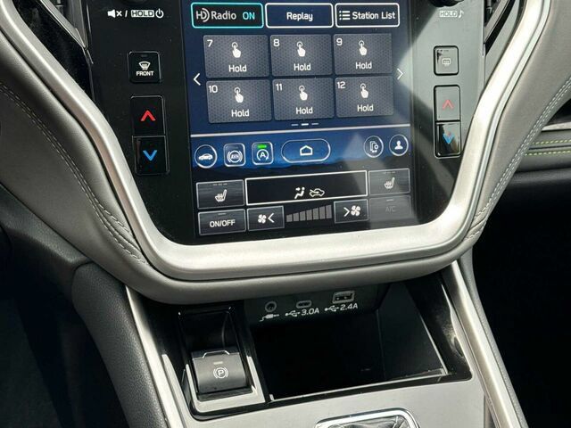 Certified 2025 Subaru Outback Onyx Edition AWD/4WD image 25