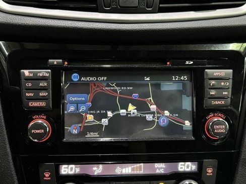 Used 2016 Nissan Rogue SL w/ SL Premium Package FWD image 45