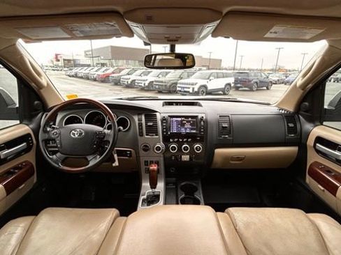Used 2013 Toyota Sequoia Platinum image 13