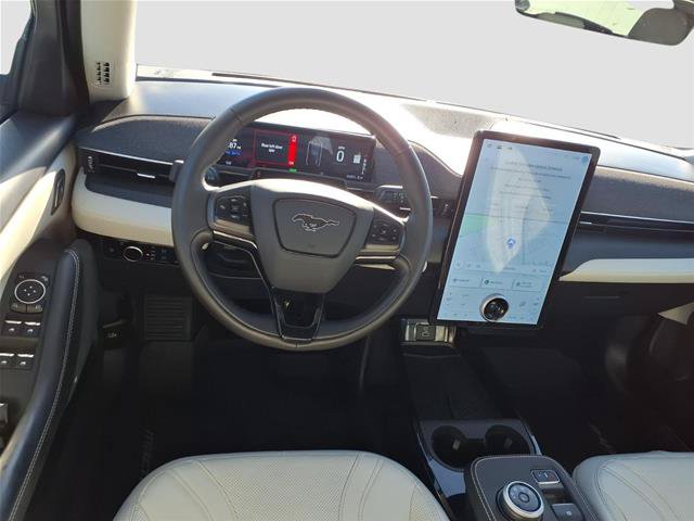 Certified 2023 Ford Mustang Mach-E Premium AWD/4WD image 4