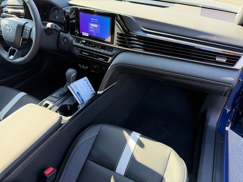 New 2026 Toyota Camry SE AWD/4WD image 18