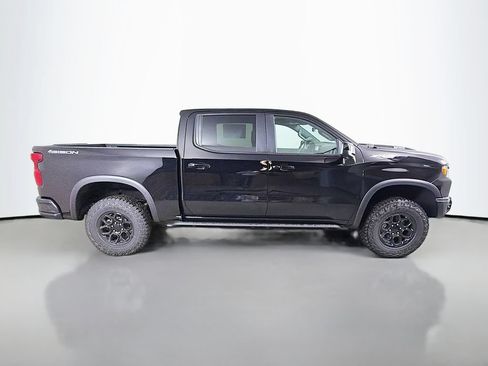 New 2026 Chevrolet Silverado 1500 ZR2 w/ ZR2 Bison Edition AWD/4WD image 4