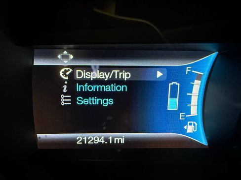 Used 2018 Ford Fusion S FWD image 18