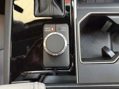 New 2026 Toyota Tundra Limited image 16