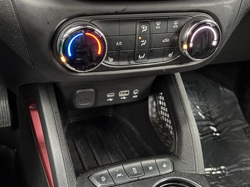 Used 2023 Chevrolet TrailBlazer RS image 26