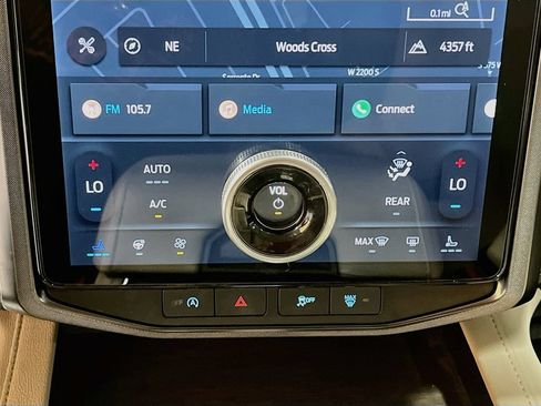 Used 2023 Ford Expedition Limited AWD/4WD image 16