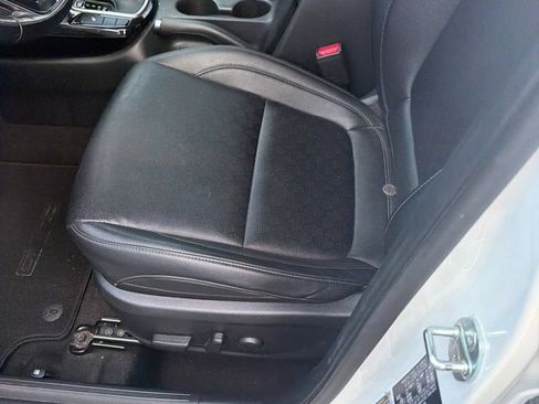 Certified 2023 Kia Seltos EX AWD/4WD image 10