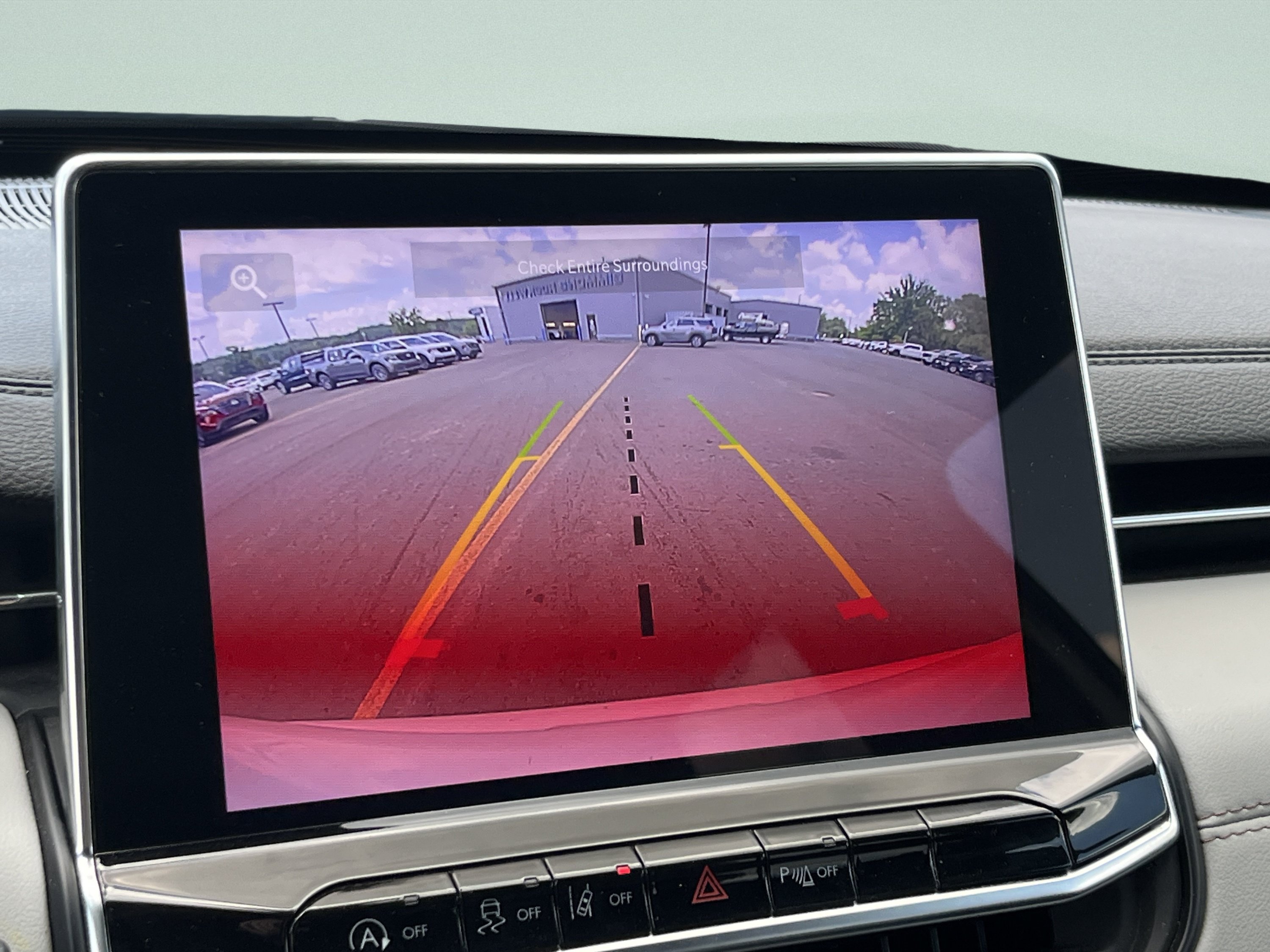 Used 2025 Jeep Compass Limited AWD/4WD image 24