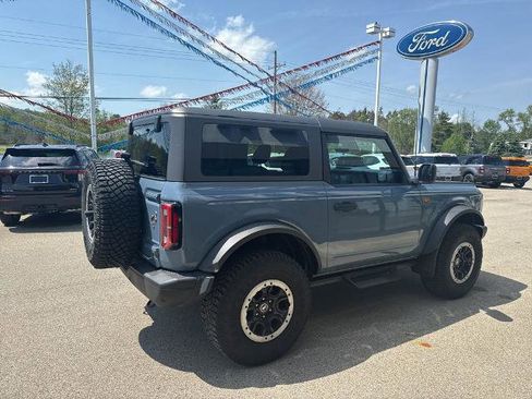 Certified 2023 Ford Bronco Badlands w/ Sasquatch Package AWD/4WD image 3